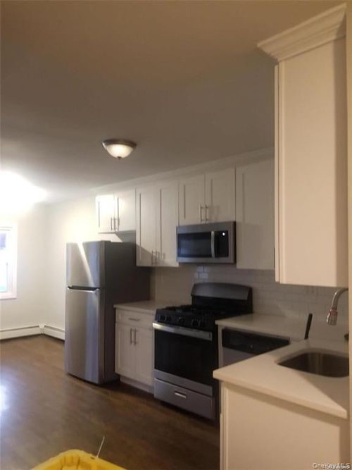 99** 216th Street, New York, NY, 11429 | Card Image