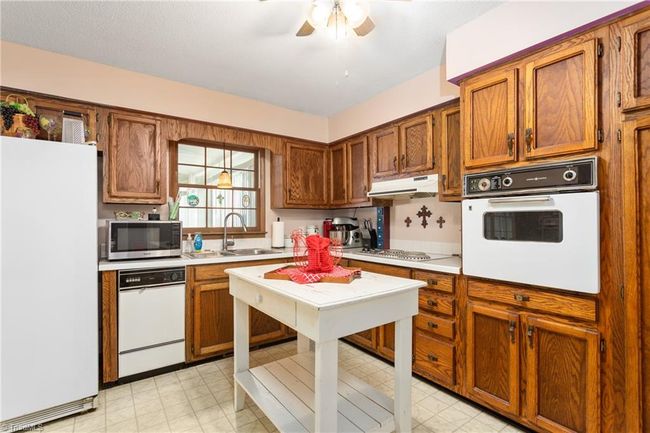 5712 Turner Smith Rd, House other with 3 bedrooms, 2 bathrooms and null parking in Browns Summit NC | Image 11