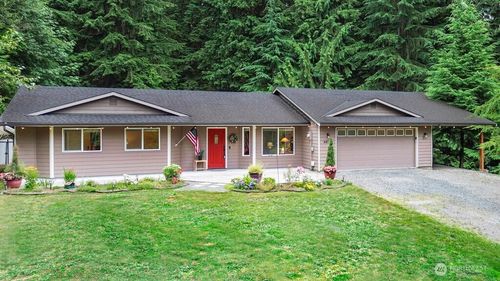 4411 211th Ave Se, Snohomish, WA, 98290-7437 | Card Image