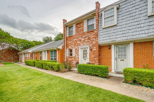 1211 Roaring Springs Rd, Fort Worth, TX, 76114-4488 | Card Image