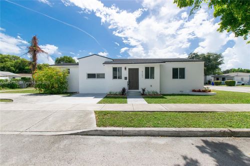 4701 Nw 10th Ave, Miami, FL, 33127-2201 | Card Image