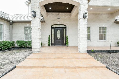 404 Moss St, Houston, TX, 77009-5312 | Card Image