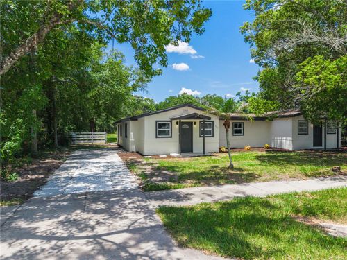 842 Dennis Avenue, ORLANDO, FL, 32807 | Card Image