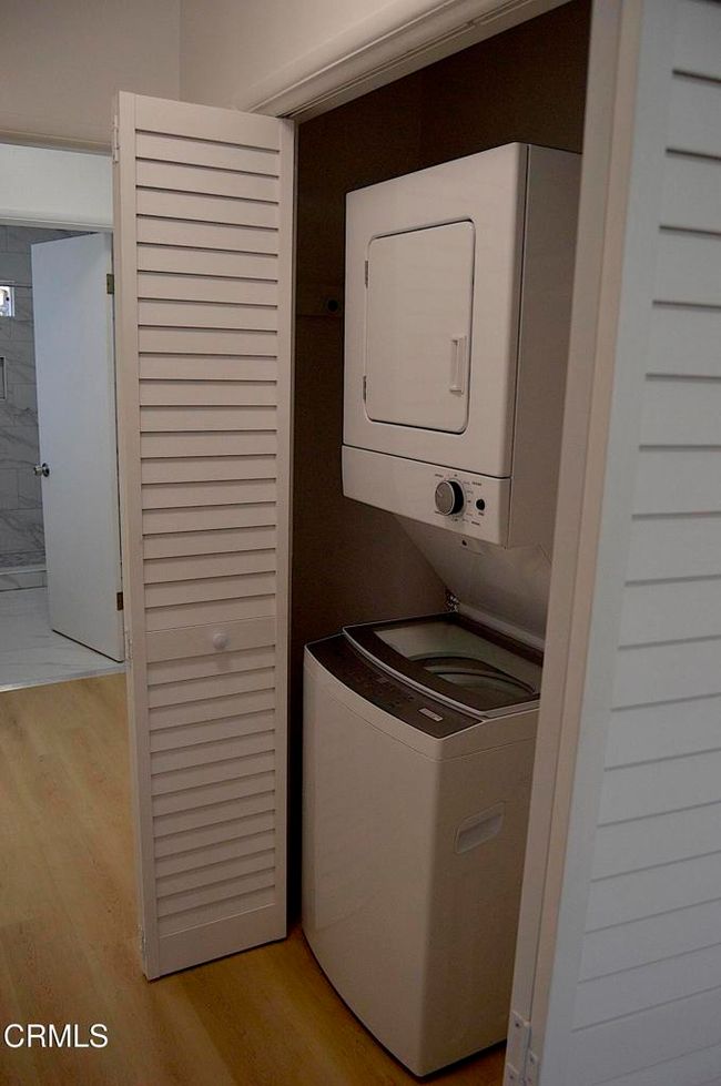 Pro In Unit Laundry | Image 11