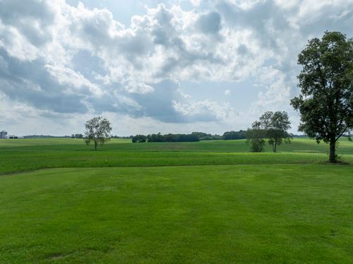 9621 State Route 13, Thornville, OH, 43076-9740 | Card Image
