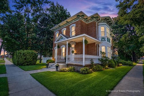 217 Main St, Plano, IL, 60545-1525 | Card Image