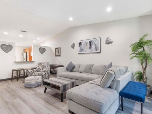 8652 Overset Ln, Boca Raton, FL, 33496-5039 | Card Image