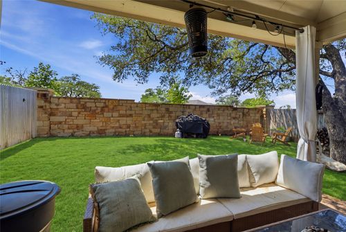 633 Jaboncillo Street, New Braunfels, TX, 78132 | Card Image