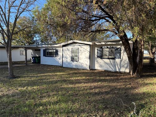 1513 Lawdwin Ave, Bridgeport, TX, 76426-2027 | Card Image