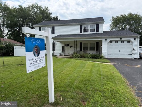 2810 Belair Dr, BOWIE, MD, 20715-2154 | Card Image