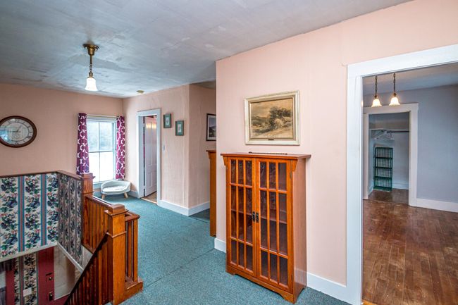 75 Elm St, House other with 5 bedrooms, 2 bathrooms and null parking in Whitefield NH | Image 27