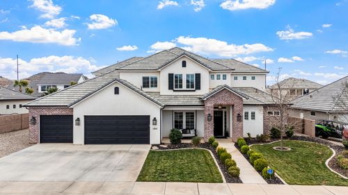 2902 E Sycamore Ln, St George, UT, 84790-1370 | Card Image