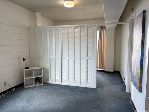 1404 Kewalo St, Honolulu, HI, 96822-4136 | Card Image