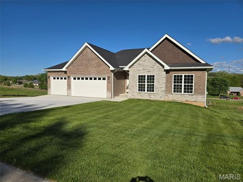 38 Wedgewood Dr, Union, MO, 63084-4488 | Card Image