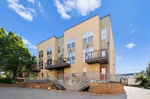 4543 Madison Ave, Kansas City, MO, 64111-3509 | Card Image