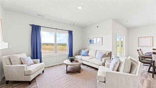21534 Carrara Cir, Peculiar, MO, 64078-9258 | Card Image