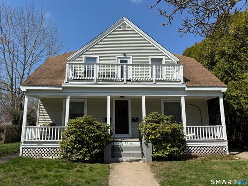 13 Moss St, Pawcatuck, CT, 06379-2116 | Card Image