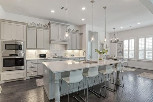 8910 Vineyard Valley Ct, Tomball, TX, 77375-1503 | Card Image