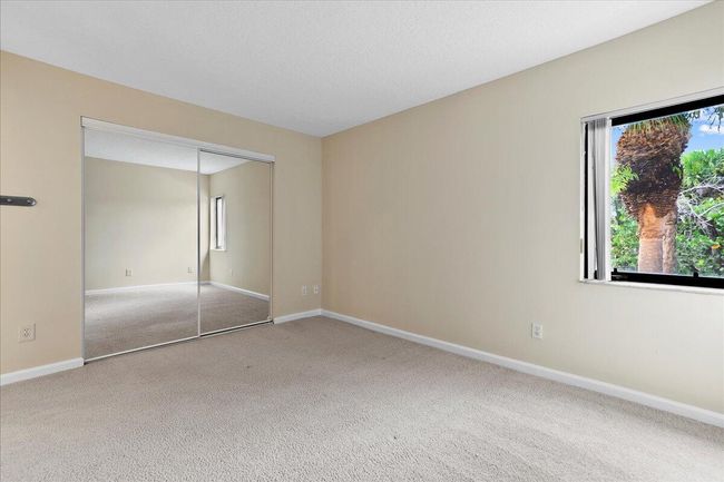 41 Uno Lago Dr, Condo with 2 bedrooms, 3 bathrooms and null parking in Juno Beach FL | Image 16