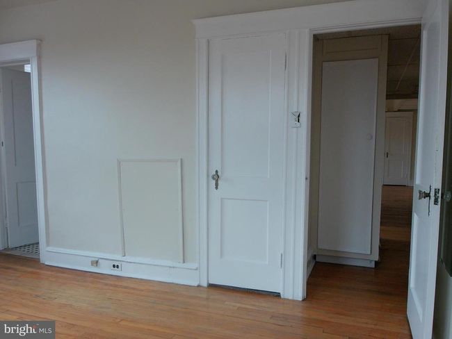 APT-4F - 7876 Spring Ave, Condo with 2 bedrooms, 1 bathrooms and null parking in ELKINS PARK PA | Image 14