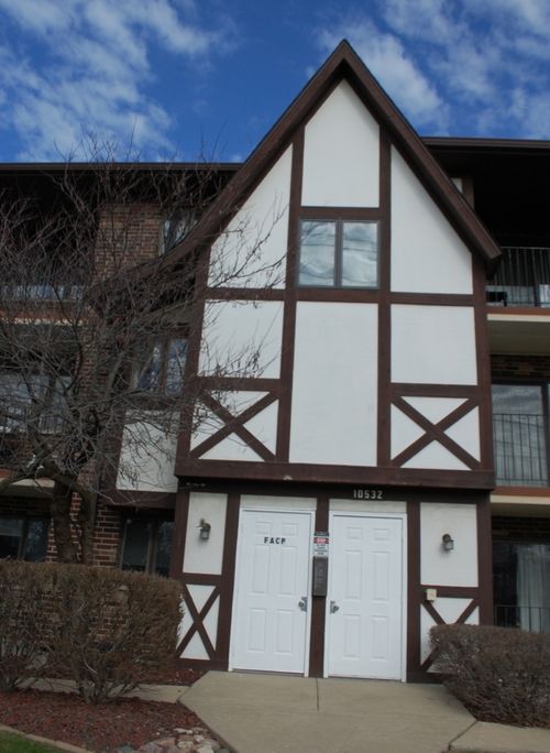 27a-10532 Ridge Cove Dr, Chicago Ridge, IL, 60415-1383 | Card Image