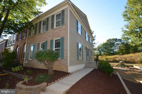 6228 Walkers Croft Way Walkers Croft, ALEXANDRIA, VA, 22315 | Card Image