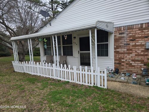 69 D Hope Rd, Whiting, NJ, 08759-3597 | Card Image