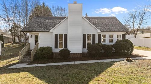 4216 Huff Rd, Archdale, NC, 27263-9449 | Card Image