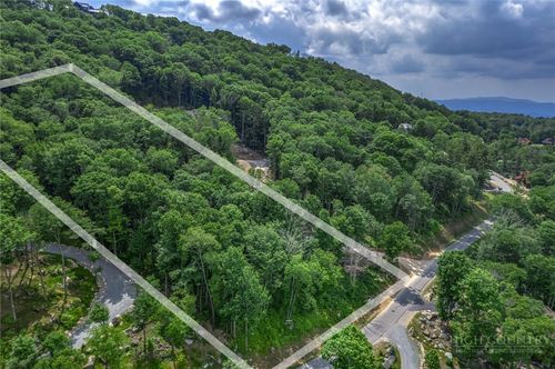 ES-10 Eagle Springs Trl, Banner Elk, NC, 28604 | Card Image