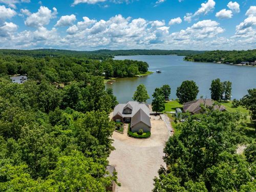 505 E Tri Lakes Dr, Horseshoe Bend, AR, 72512-5504 | Card Image