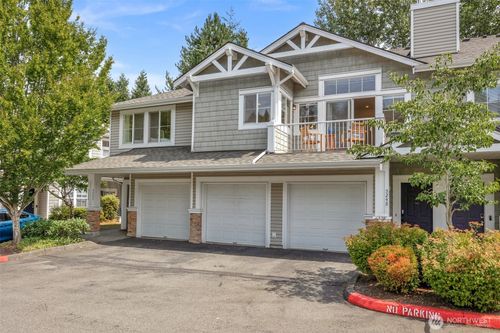 8-3-5248 238th Ln Se, Issaquah, WA, 98029-7670 | Card Image
