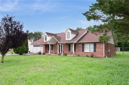 106 Magnolia Way Sw, Calhoun, GA, 30701-7782 | Card Image