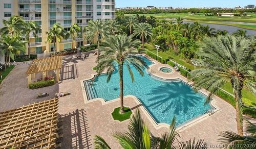 2104e-1755 E Hallandale Beach Blvd, Hallandale Beach, FL, 33009-4689 | Card Image