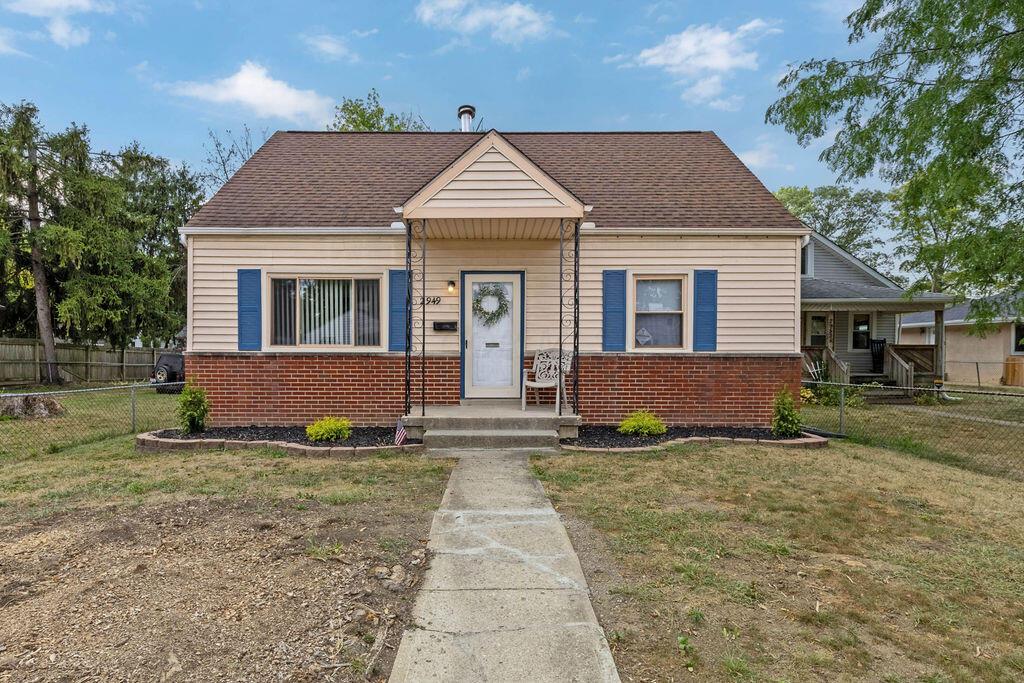 New Hanover Dr, Greensboro, NC 27408