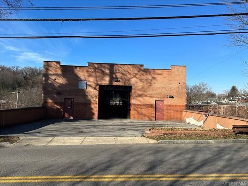 40-38 Midland Pl, Tuckahoe, NY, 10707-4204 | Card Image