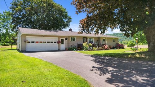 920 County Road 39, Bainbridge, NY, 13733-3247 | Card Image