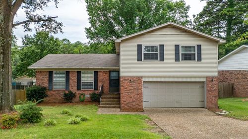 2916 Echo Valley Dr, Little Rock, AR, 72227-3120 | Card Image