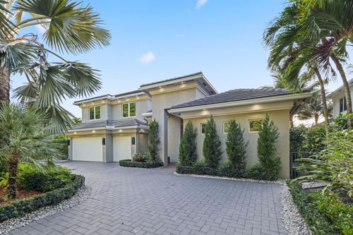10110 Sweet Bay St, Plantation, FL, 33324-8274 | Card Image