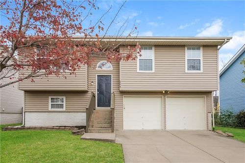 224 111th Ter, Kansas City, MO, 64155-3635 | Card Image