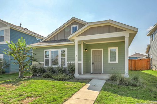 1121 Esplanade Pkwy, San Marcos, TX, 78666-2096 | Card Image