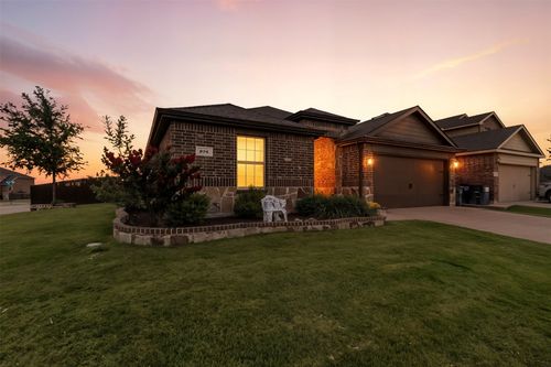 904 Meadow Wood Ln, Princeton, TX, 75407-2348 | Card Image