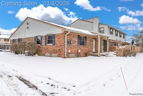 apt-27-1891 Vine Way Dr, Canton, MI, 48188-1851 | Card Image