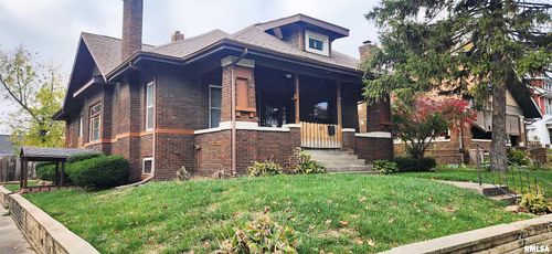 2075 S 5th St, Springfield, IL, 62703-3405 | Card Image