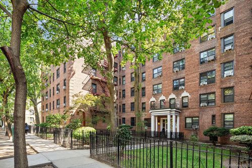 1-h-88-10 34th Ave, Jackson Heights, NY, 11372-3410 | Card Image
