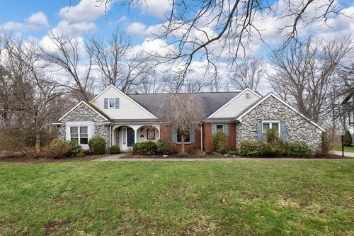 830 Ridgeview Dr, Erie, PA, 16505-1065 | Card Image