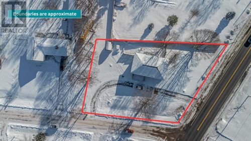 68 Meadowbank Rd, Cornwall, PE, C0A1H0 | Card Image