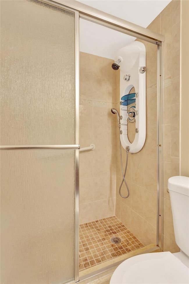 APT-205 - 7290 Nw 1 St St, Condo with 1 bedrooms, 2 bathrooms and null parking in Margate FL | Image 26
