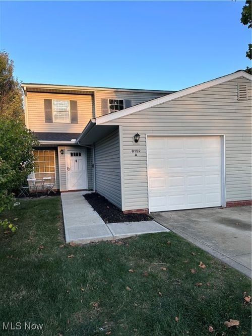 44-a-8152 Puritan Dr, Mentor, OH, 44060-9344 | Card Image