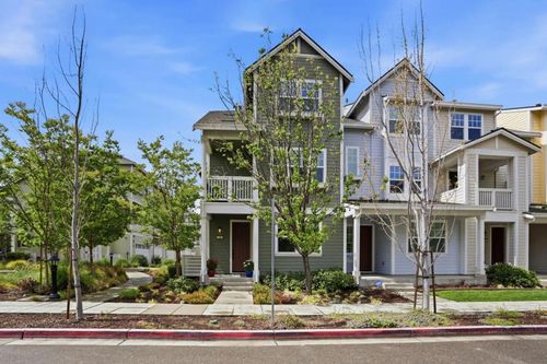 209 Infinity Way, Mountain View, CA, 94043-4994 | Card Image