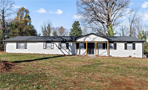 6732 Rollingwood Dr, Clemmons, NC, 27012-8494 | Card Image